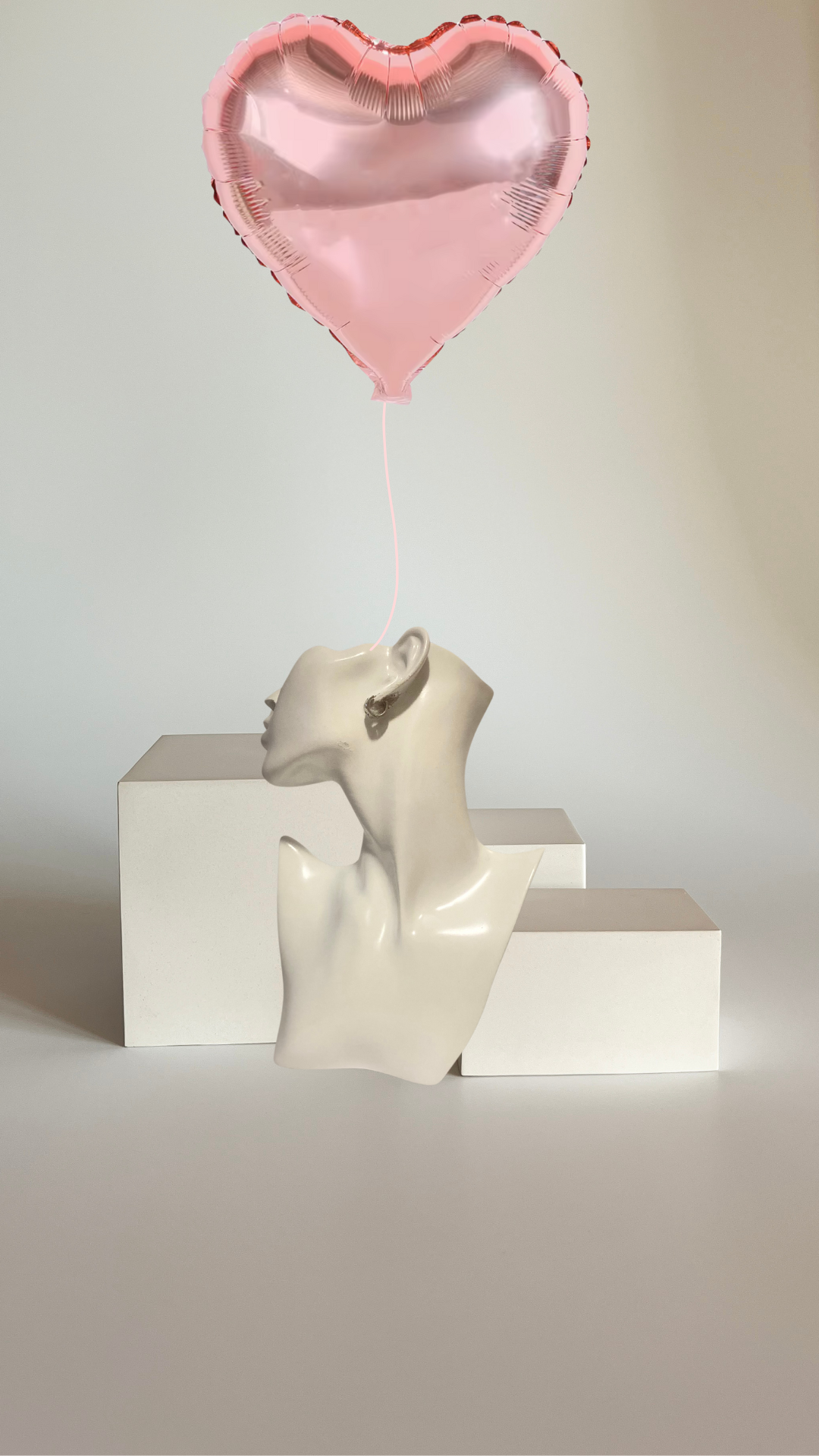 Heart balloon (singles)