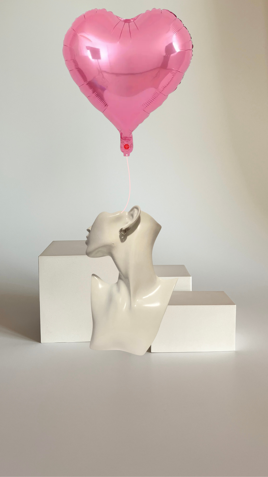 Heart balloon (singles)